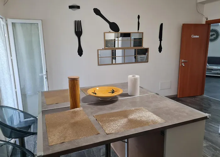 Del Li-lioni Di Teranga Apartamento