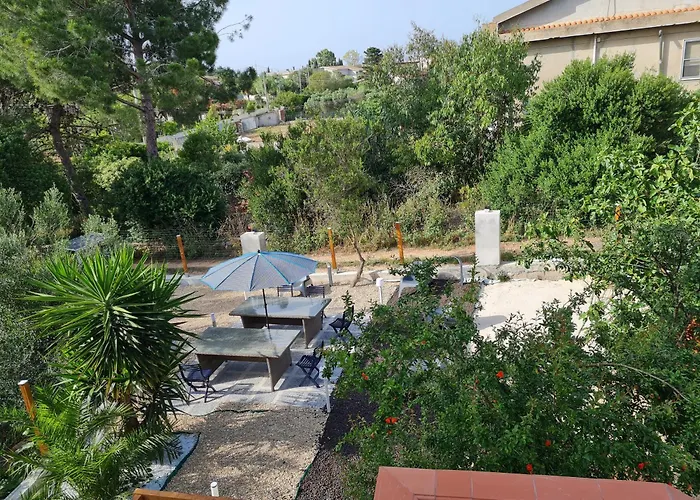 Del Li-lioni Di Teranga Apartamento