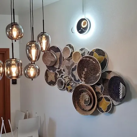 Del Li-lioni Di Teranga Apartamento