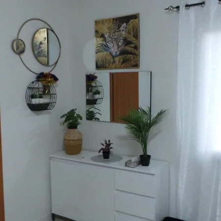 Apartament Del Li-lioni Di Teranga