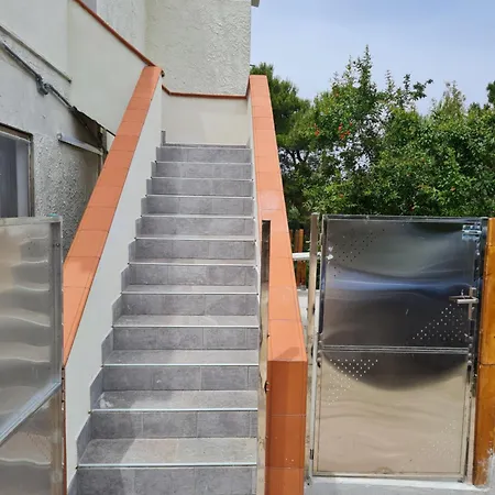 Apartment Del Li-lioni Di Teranga