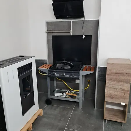 Del Li-lioni Di Teranga Apartment Platamona