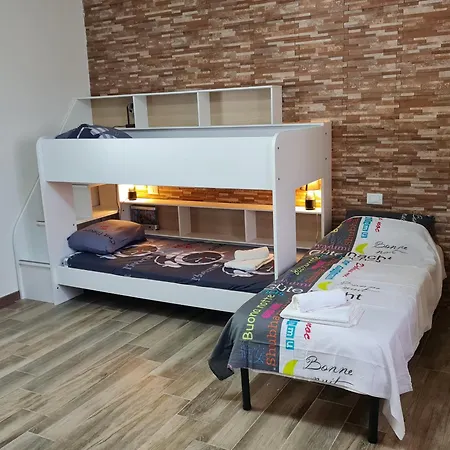 Apartment Del Li-lioni Di Teranga