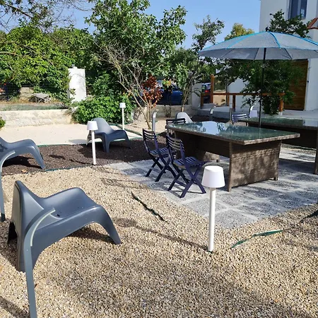 Apartment Del Li-lioni Di Teranga